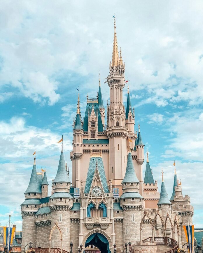 Alt text image for Disney Jr AI series