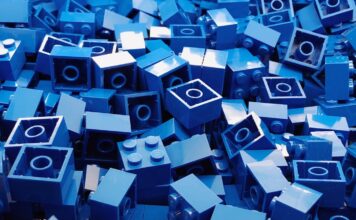 LEGO Bluey Shorts: A Brick-tastic Fusion of Animation and Play Ignites Global Fandom Alt text image for LEGO Bluey Shorts