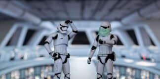 Galactic Laughs Await: Lucasfilm Unleashes Epic LEGO Star Wars The Mandalorian Trailer Alt text image for LEGO Star Wars The Mandalorian