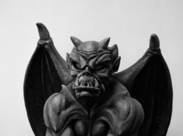 Gargoyles Animated Series Roosting Once More? Disney Revival Rumors Take Flight! Alt text image for Gargoyles animated series