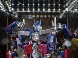Alt text image for Optimus Prime Awakening