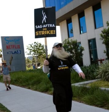 SAG-AFTRA Animation Contract: Landmark Deal Brings Expanded AI Guardrails and Higher Wages to Voice Actors Alt text image for SAG-AFTRA Animation Contract